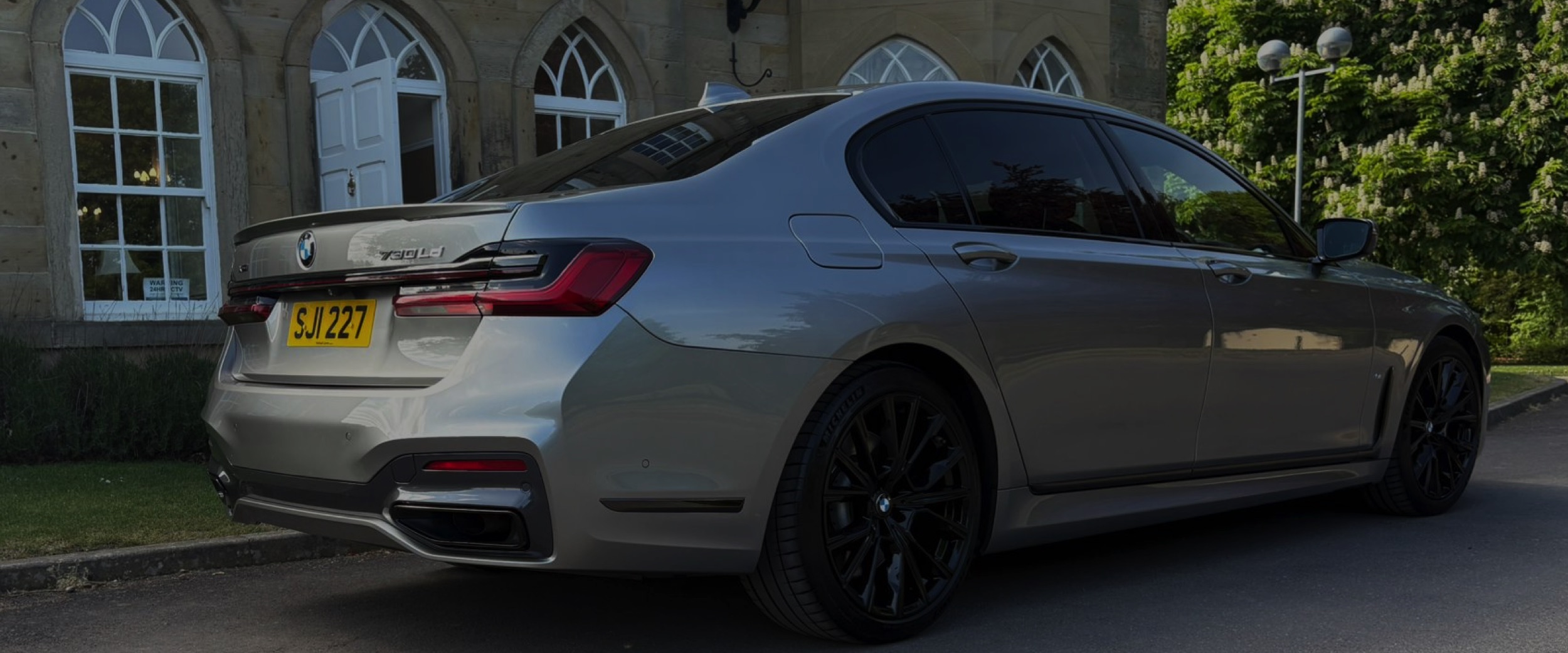 Executive Chauffeur Car 2